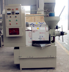 怎么才能讓榨油機的出油率提到高(圖1) 怎么才能讓榨油機的出油率提到高(圖1)